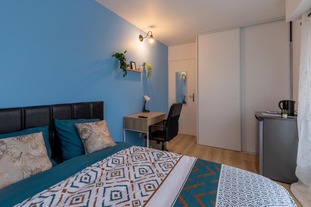 Le Beau Refuge Parisien De Cergy - Parisian Modern Flat At Cergy Bed & Breakfast Exterior foto