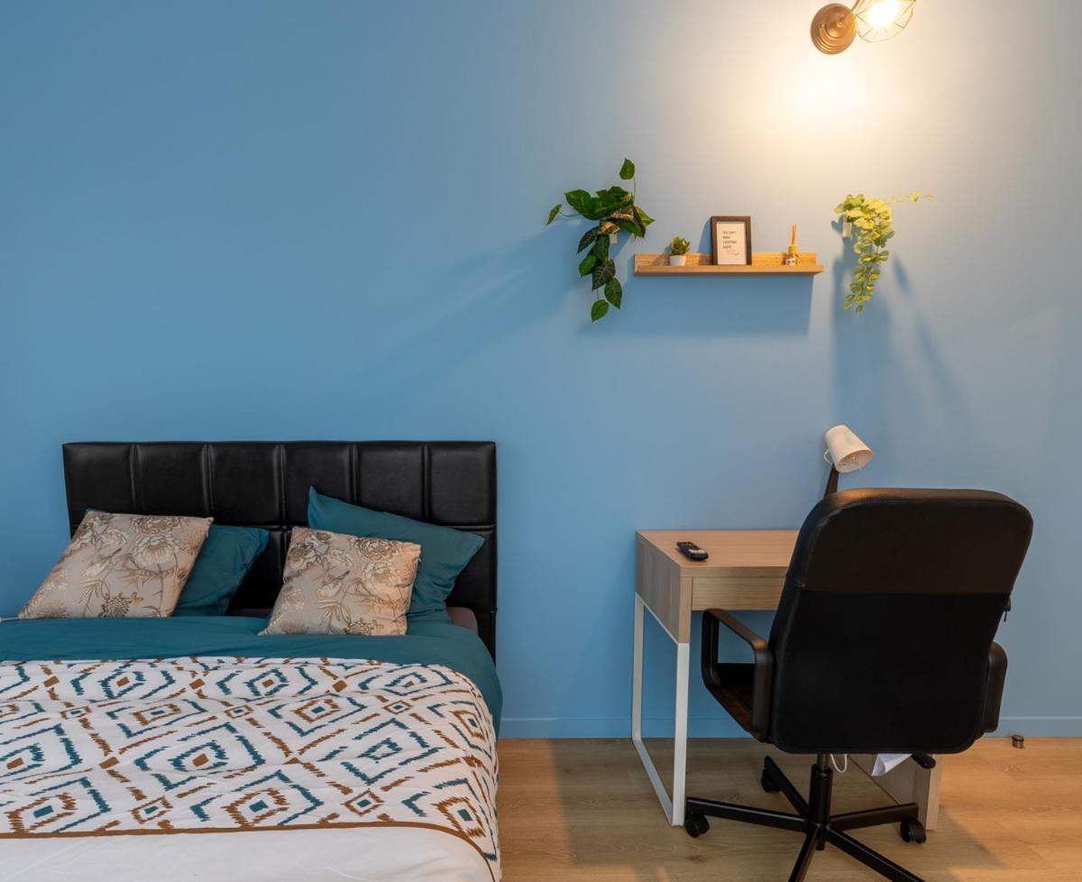 Le Beau Refuge Parisien De Cergy - Parisian Modern Flat At Cergy Bed & Breakfast Exterior foto